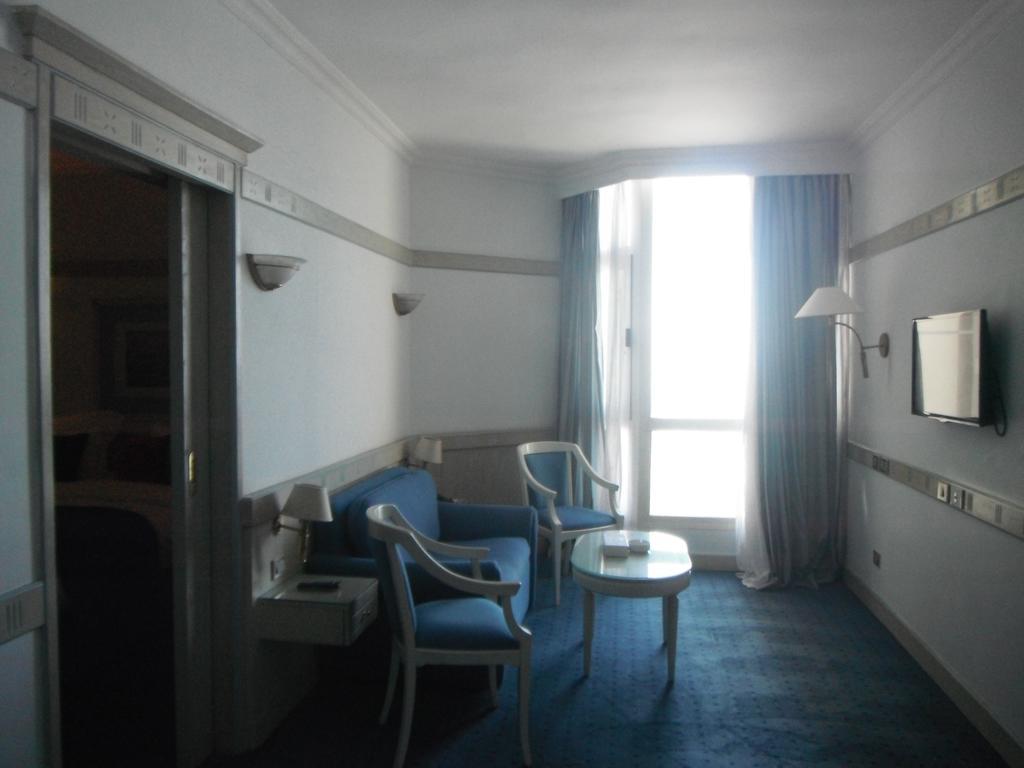 Romance Alexandria Hotel Exterior foto